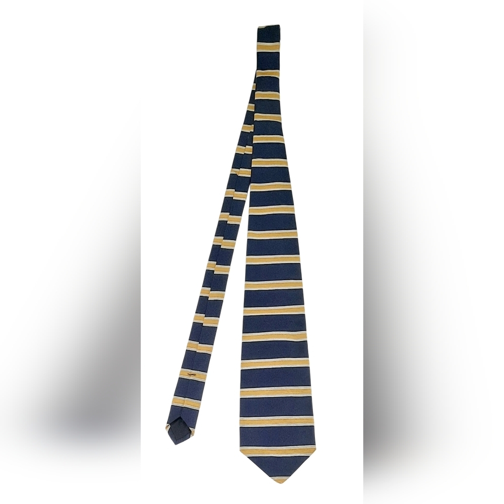 Brooks Brothers Makers Navy Blue Gold Striped Men’s Necktie -All Silk USA
